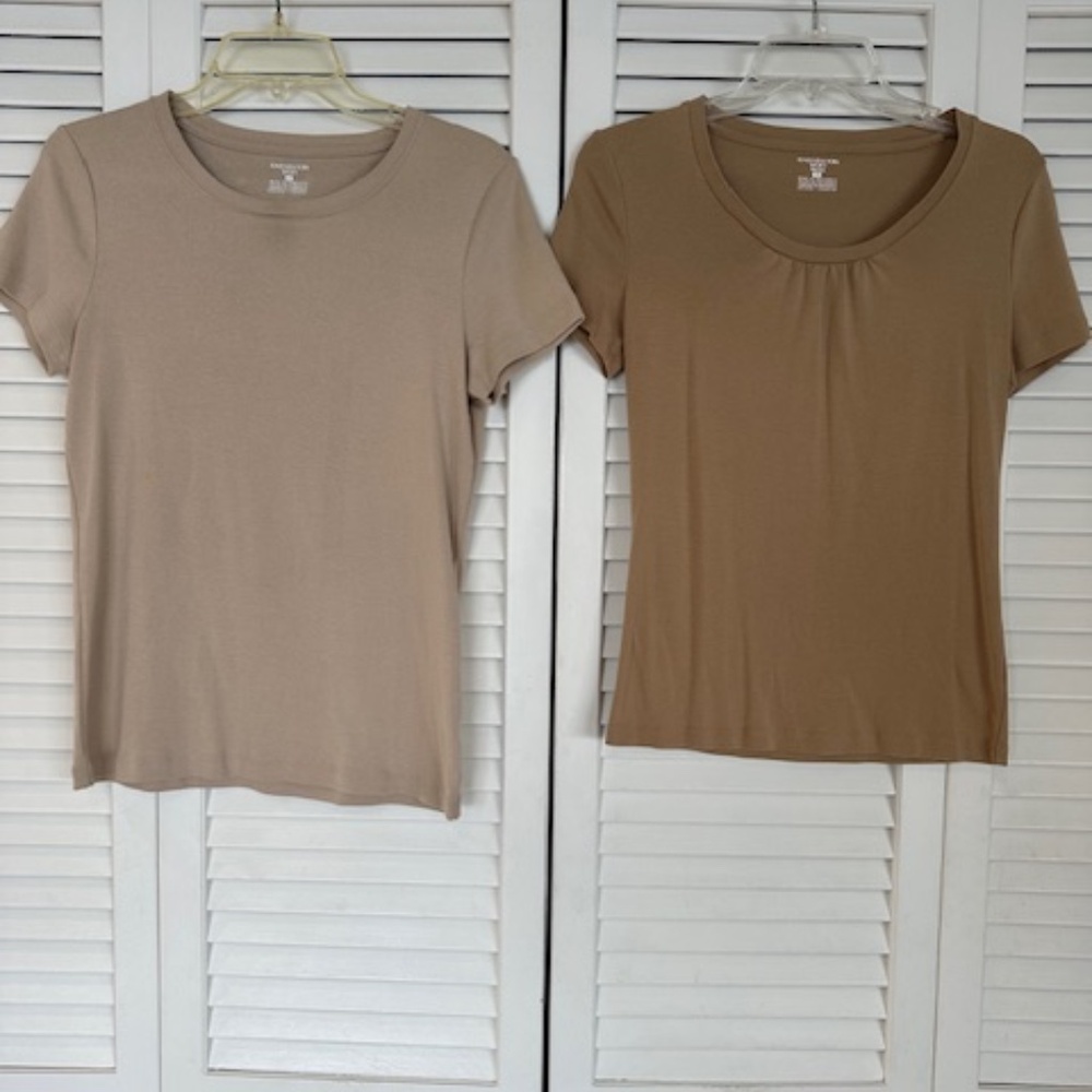 WOMEN'S TEE TOPS BY JONES NY SPORT , 2 AVAILABLE, SIZE: SMALL & PETITE SMALL